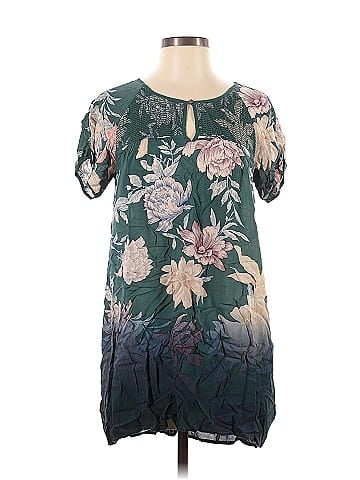 Edge Short Sleeve Blouse (view 1)