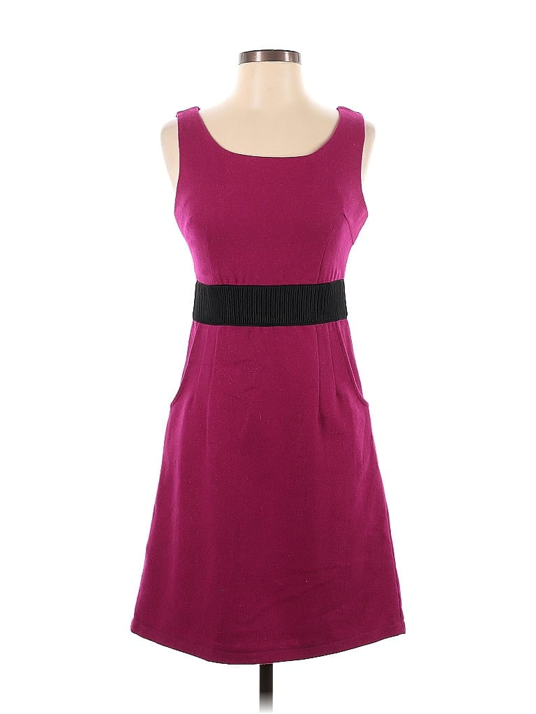 Pre-owned Emmelle Casual Dress In Burgundy