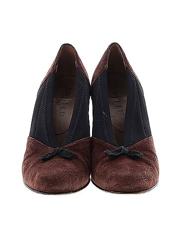 Anyi Lu Heels (view 2)