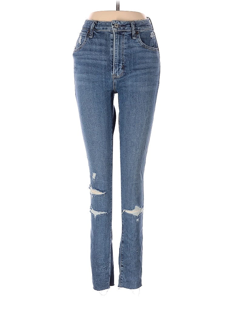 Click to view more detailed imagery on our partner's website Pre-owned Abercrombie & Fitch Jeans