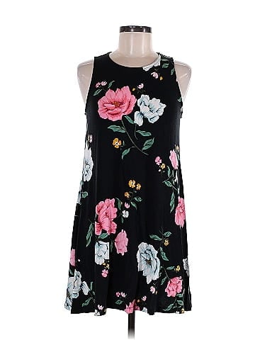 Old Navy Casual Dress (view 1)