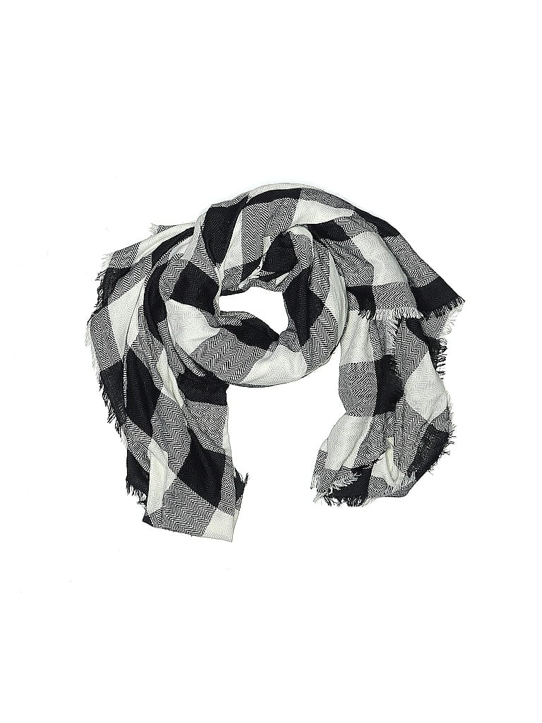 Click to view more detailed imagery on our partner's website Pre-owned Maurices Scarf