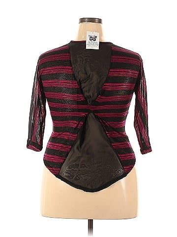 Maya 3/4 Sleeve Top (view 2)