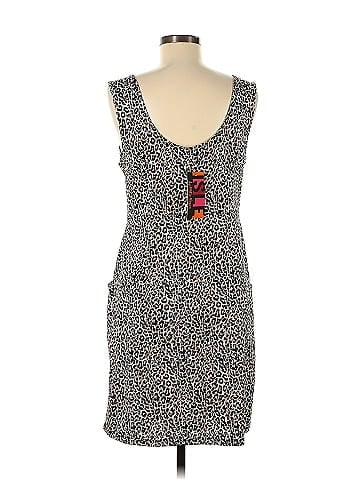Isle Apparel Casual Dress (view 2)