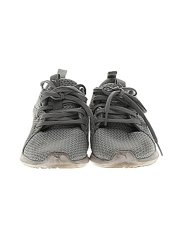 Puma Sneakers (view 2)