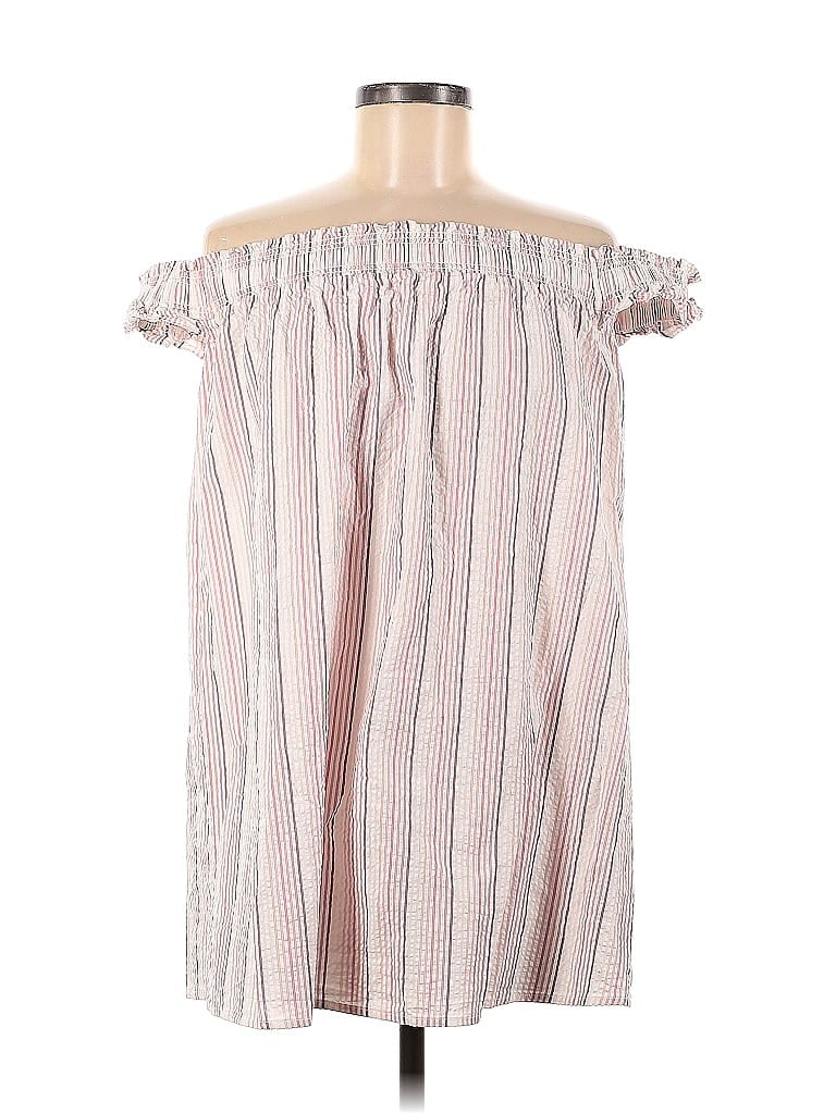 Pre-owned Romeo & Juliet Couture Sleeveless Blouse