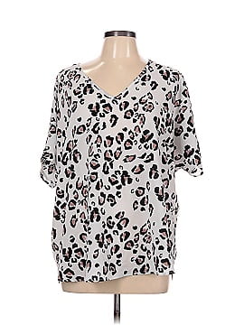 Lela sky clothing store