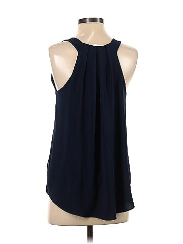 Everly Sleeveless Top (view 2)