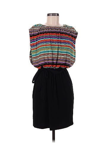 Valerie Bertinelli Casual Dress (view 1)
