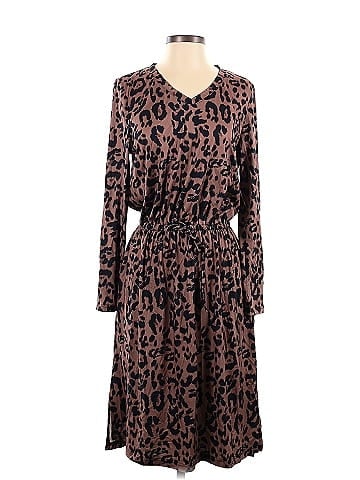 Huskary Casual Dress (view 1)