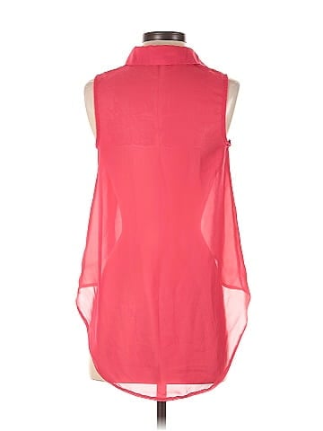 Ali & Kris Sleeveless Button-Down Shirt (view 2)