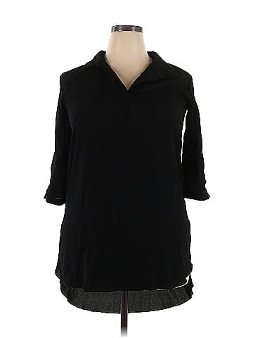 Oiselle 3/4 Sleeve Blouse (view 1)