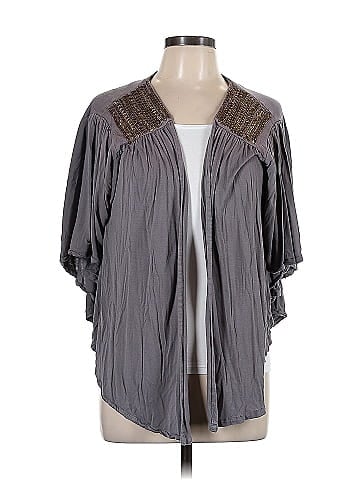En Creme 3/4 Sleeve Blouse (view 1)