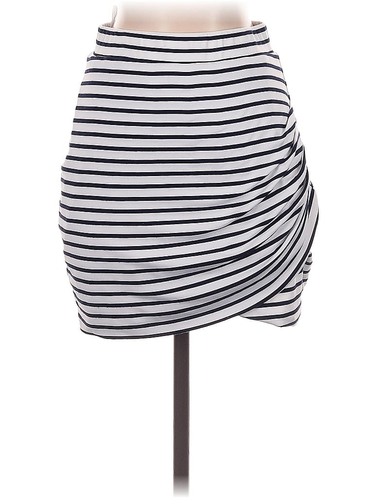 Click to view more detailed imagery on our partner's website Pre-owned Lovers & Friends Casual Skirt