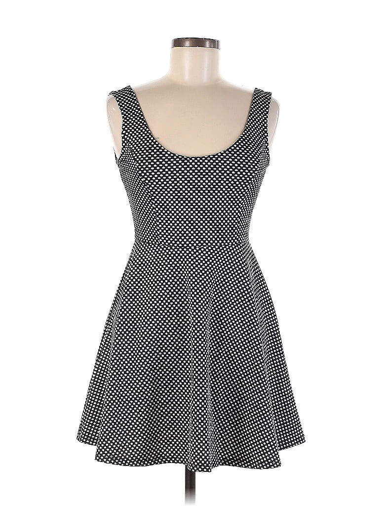 Forever 21 Houndstooth Gray Casual Dress Size M 52 off ThredUp