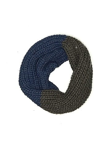 Modena Scarf (view 2)