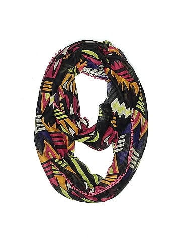 Chic Scarf (view 1)