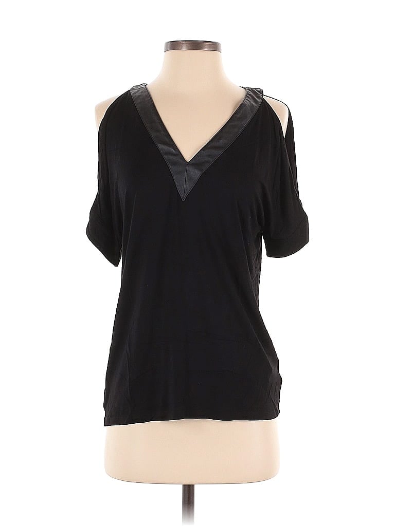 Click to view more detailed imagery on our partner's website Pre-owned Michael Michael Kors Short Sleeve Top Black Cold Shoulder Neckline Tops