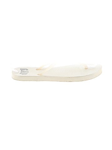 Gap Flip Flops (view 1)