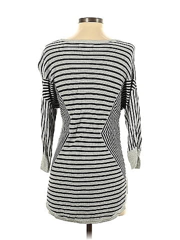 Dana Buchman Pullover Sweater (view 2)