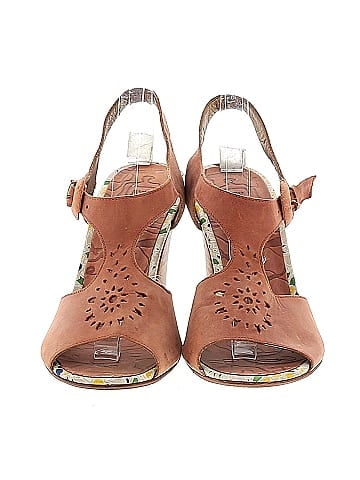 Jasper & Jeera Heels (view 2)