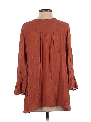En Creme 3/4 Sleeve Blouse (view 2)