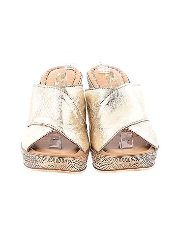 Bella Vita Wedges (view 2)