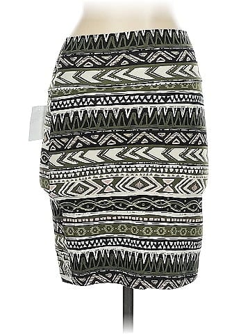 Charlotte Russe Casual Skirt (view 2)