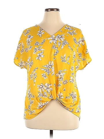 West Kei Short Sleeve Blouse (view 1)