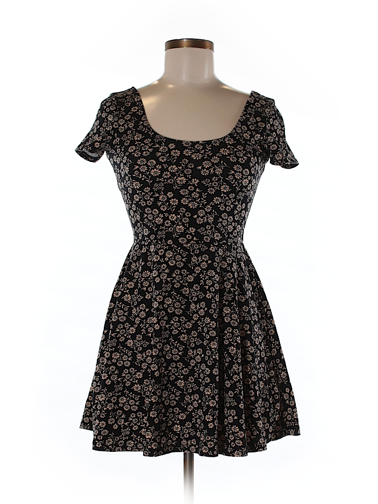 Forever 21 Floral Black Casual Dress Size M - 69% off | thredUP