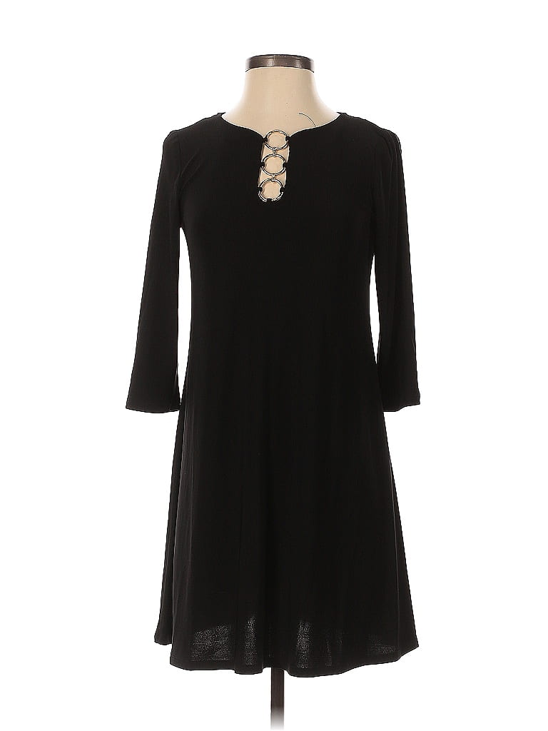 Click to view more detailed imagery on our partner's website Pre-owned Msk Cocktail Dress