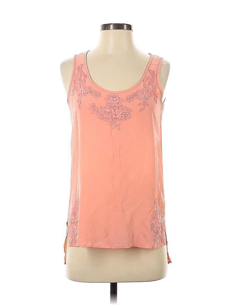 Click to view more detailed imagery on our partner's website Pre-owned Gold Hawk Sleeveless Silk Top Orange Scoop Neck Tops