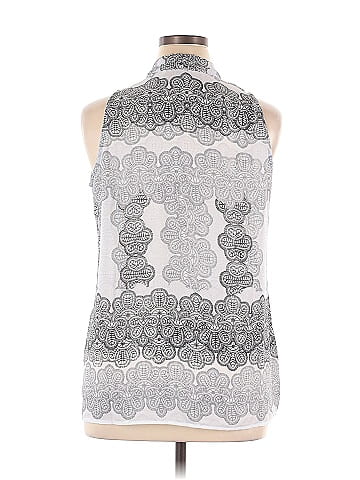 Violet & Claire Sleeveless Blouse (view 2)