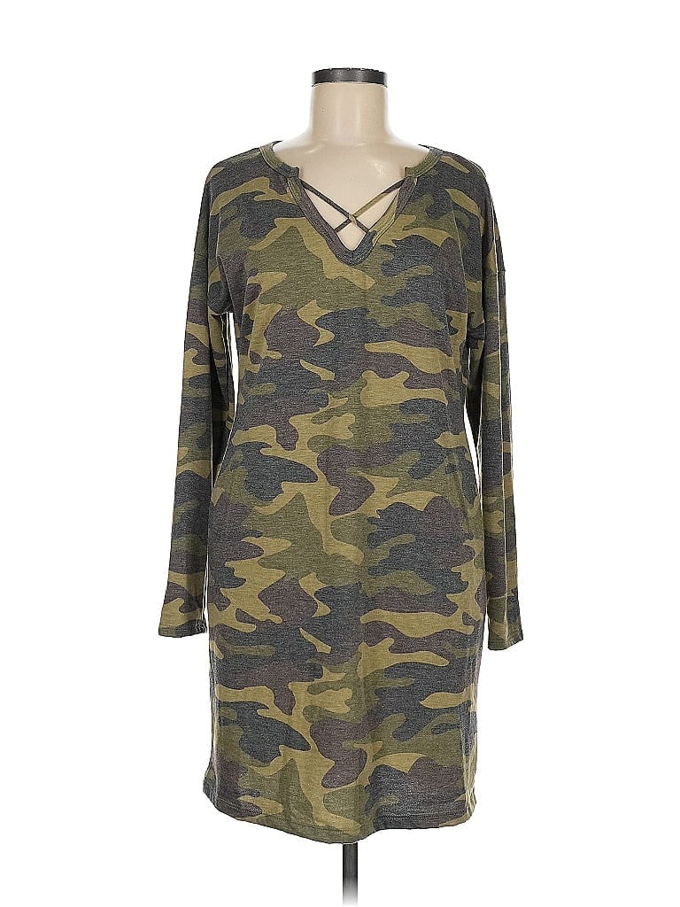 Pre-owned First Love Casual Dress