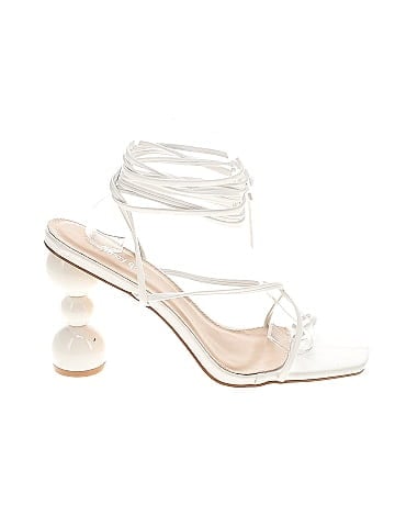 Azalea Wang Ivory Gold Heels Size 7 1/2