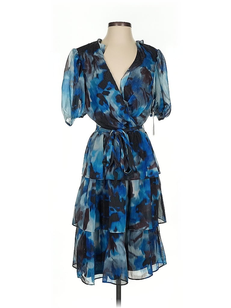 Click to view more detailed imagery on our partner's website Pre-owned Julia Jordan Cocktail Dress In Blue