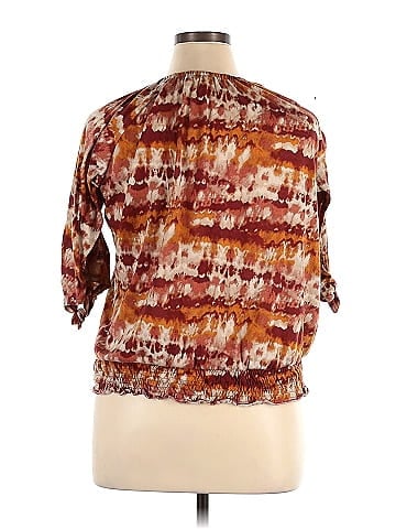 New York Laundry 3/4 Sleeve Blouse (view 2)