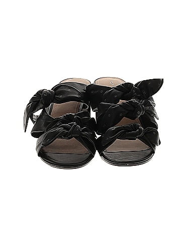 Pour La Victoire Heels (view 2)