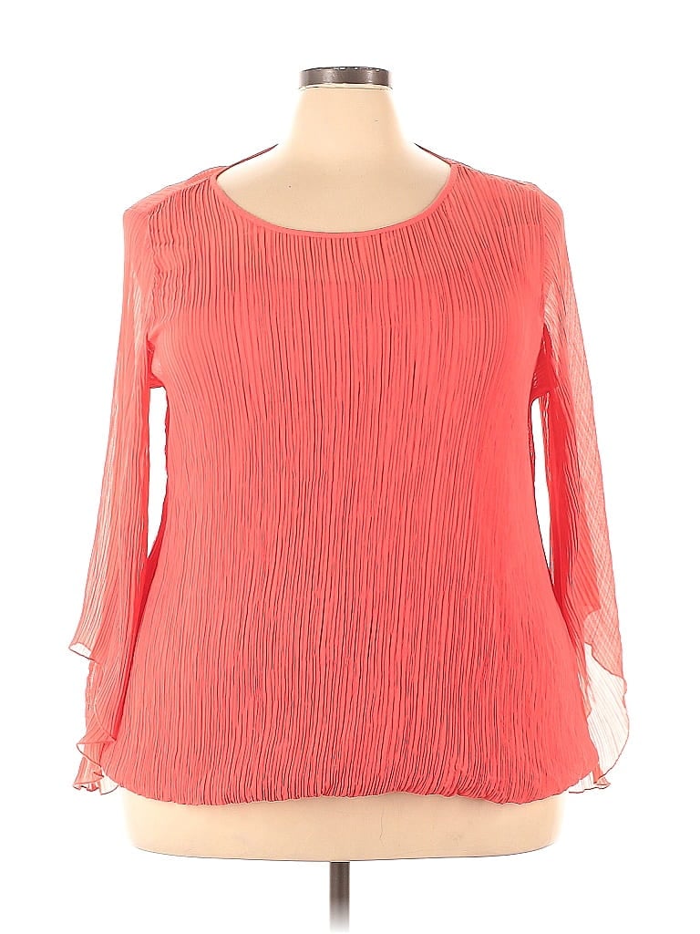 Click to view more detailed imagery on our partner's website Pre-owned Alfani Long Sleeve Blouse