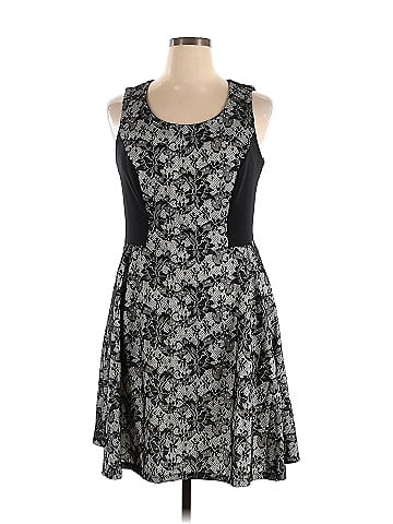 Robbie Bee Casual Dress (view 1)