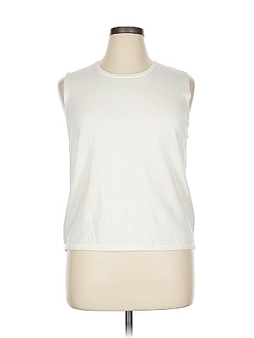 Stephanie Andrews Pullover Sweater (view 1)