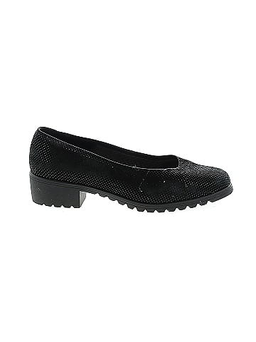 Unbranded Flats (view 1)