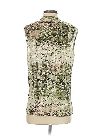 Olivia Graye Sleeveless Blouse (view 2)