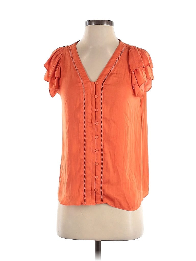 Click to view more detailed imagery on our partner's website Pre-owned Joie Short Sleeve Blouse