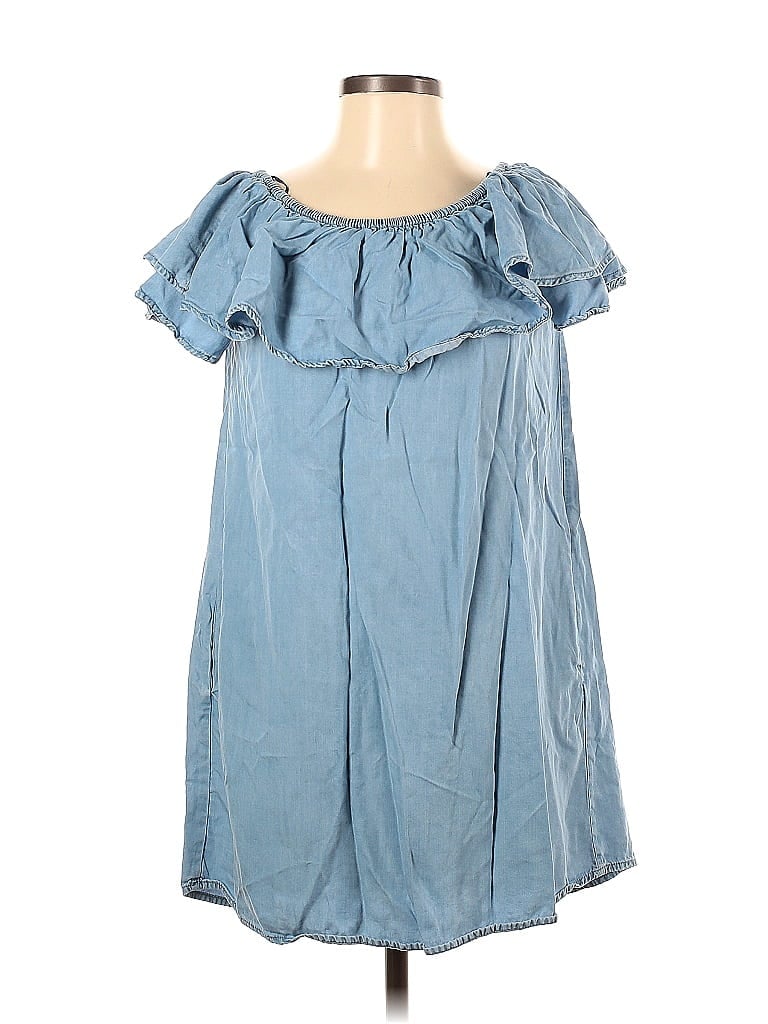 Click to view more detailed imagery on our partner's website Pre-owned Zara Casual Dress