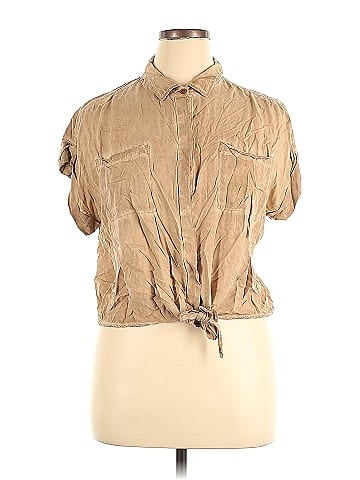 Velvet Heart Short Sleeve Blouse (view 1)