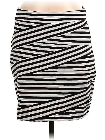 Express Outlet Casual Skirt (view 1)