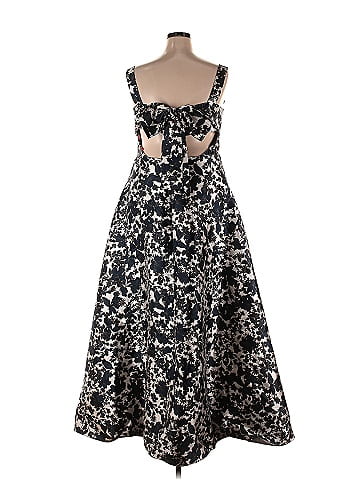 ML Monique Lhuillier Back Bow Gown (view 2)
