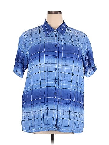 Elisabeth by Liz Claiborne Short Sleeve Button-Down Shirt (view 1)