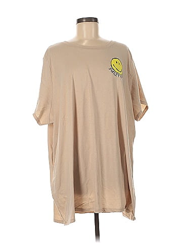 The Vinyl Icons Short Sleeve T-Shirt (view 1)